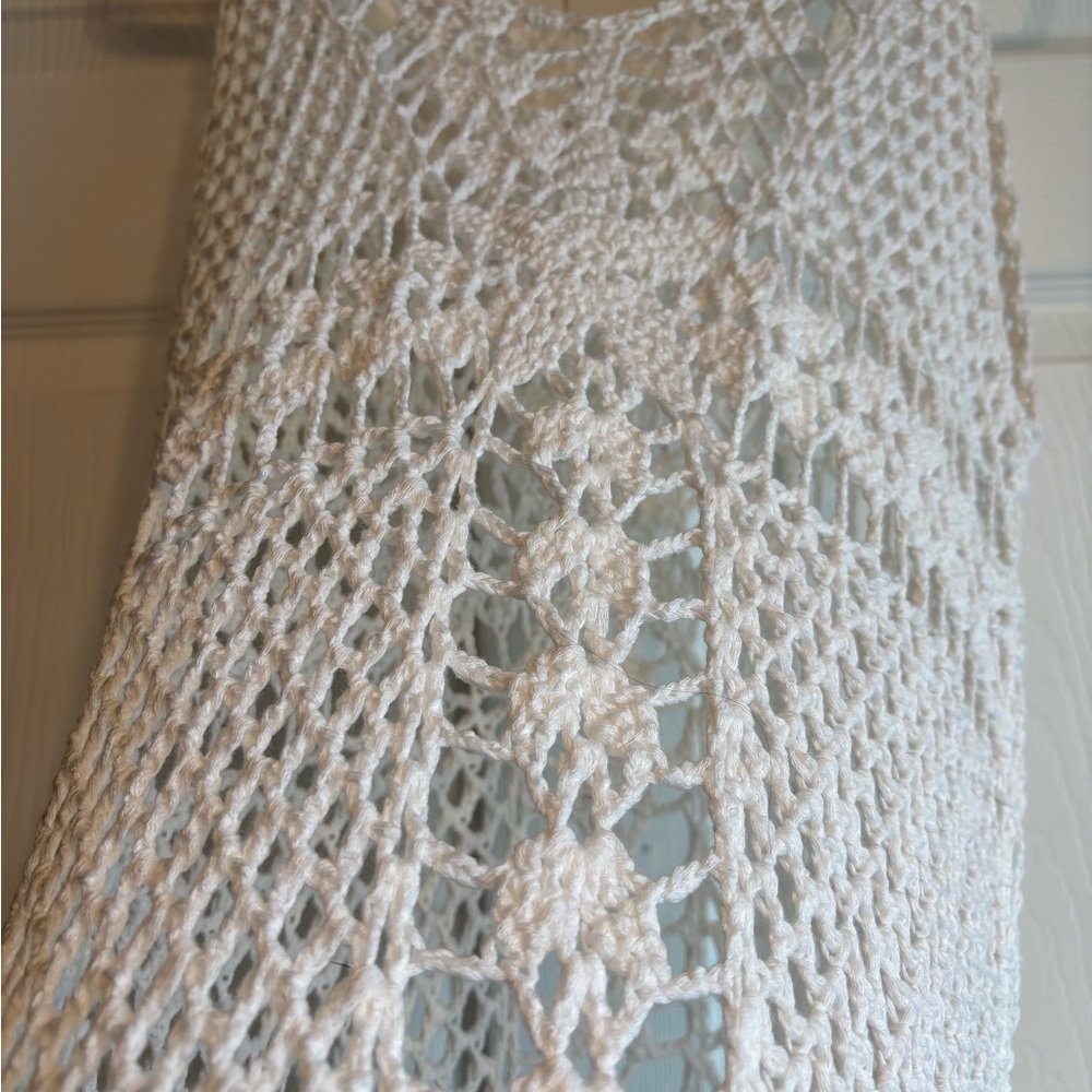 BOHO Cool White Intricate Crochet Knit Fringe Hem Festival Beach Summer Cover Up - Picture 6 of 7